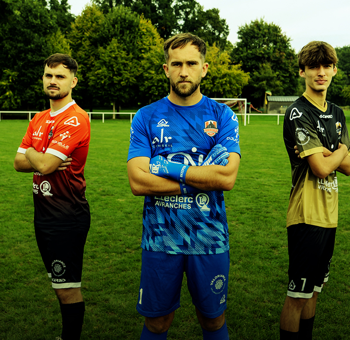  ÉQUIPEMENTS POUR SPORTS COLLECTIFS